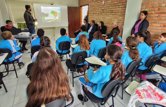 Centro de Educação Ambiental realiza aula inaugural
