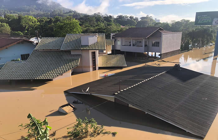 145 municípios foram afetados e Estado confirma mais duas mortes