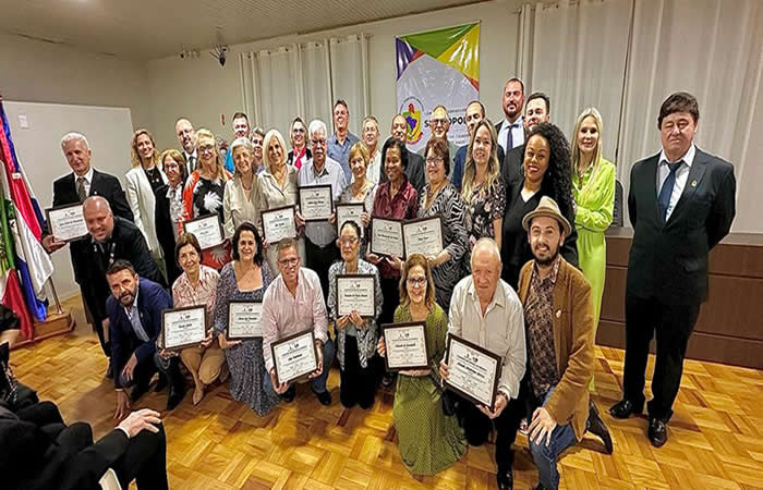 Câmara de Vereadores realizou sessão solene comemorativa aos 60 anos de Lions Clube de Siderópolis